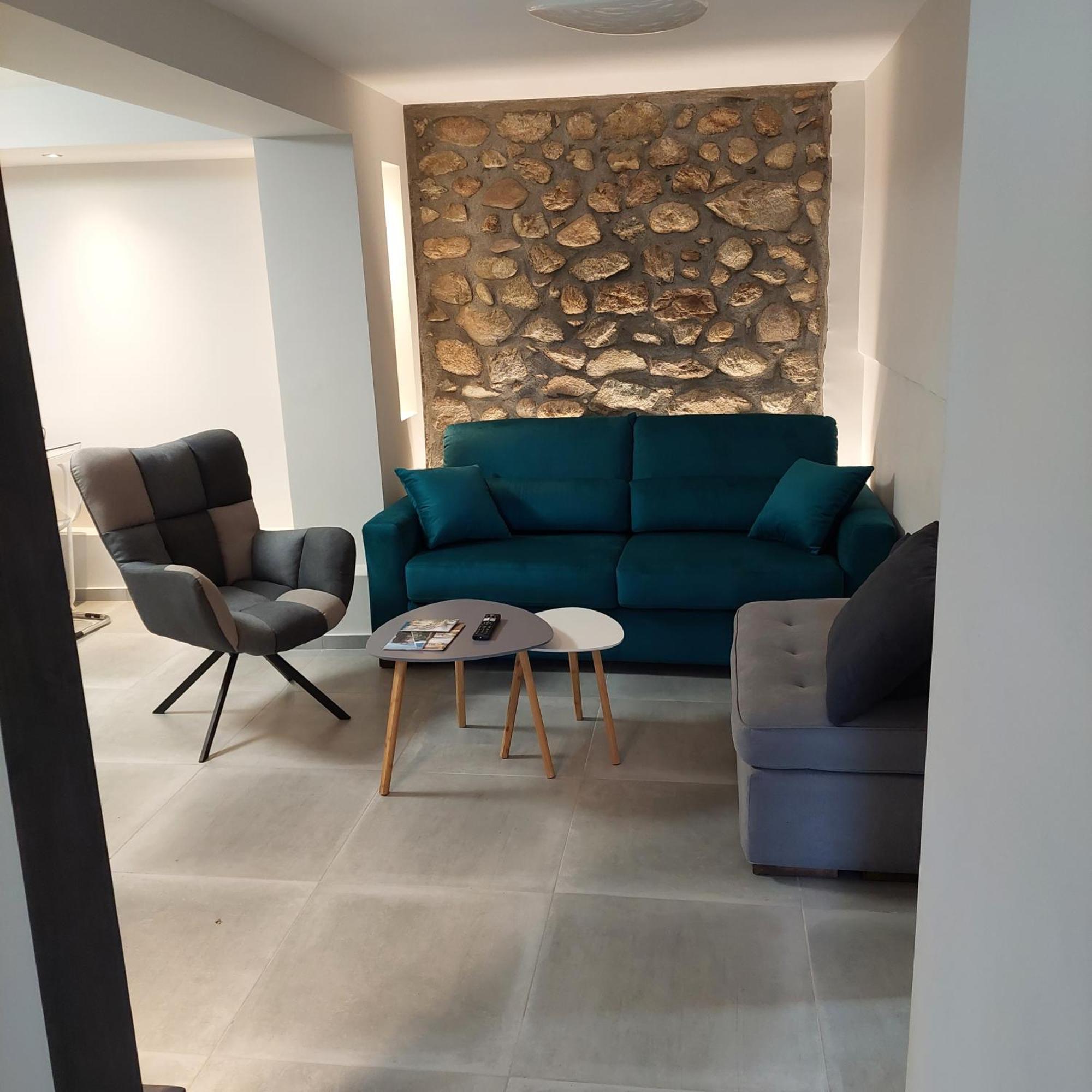 Avli Luxurious House Apartment Kalampáka Luaran gambar